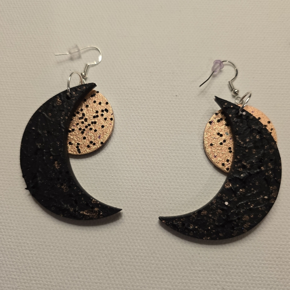 HANDCRAFTED Wood Crecent Moon Earrings HANDPAINTED Dangle Pierced Earrings - Picture 6 of 16
